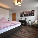 Zum Hirschen Hotel